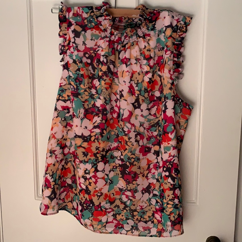 Jcrew ruffle neck/sleeve top